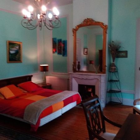 Chateau Des Saveurs Saint-Sauveur-dʼÉmalleville Exteriör bild