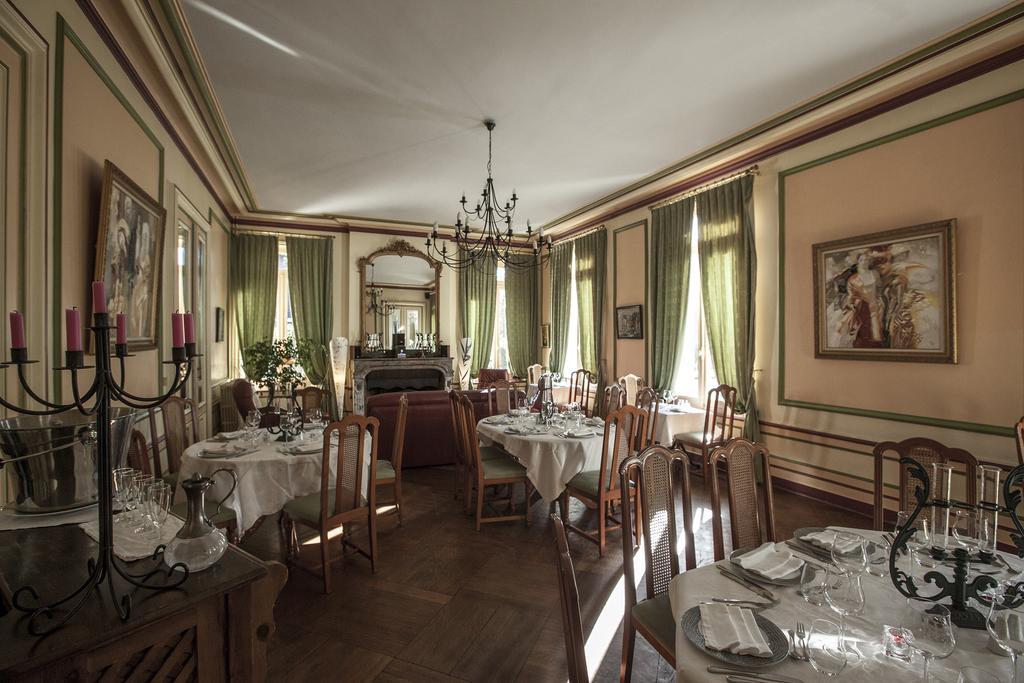 Chateau Des Saveurs Saint-Sauveur-dʼÉmalleville Exteriör bild